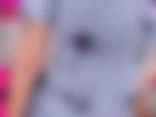 Show de cam en vivo con AriaRusso - Strip Red Hair en Camsoda