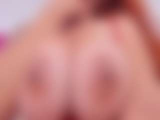 AriaRusso's Live Sex Cam Show