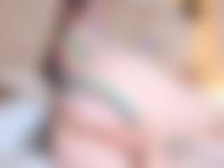 Live cam show with EdaBonne - Thin on AdultVida.com