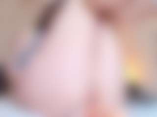 Live cam show with EdaBonne - Small Ass on camgirlchat.live
