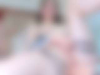 Live cam show with EdaBonne - Small Ass on Camiplay Live
