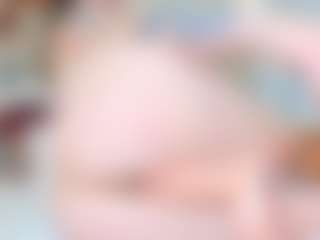 Live cam show with EdaBonne - Flashing on Dare Cams