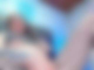 Live cam show with EdaBonne - Flashing on CamClone