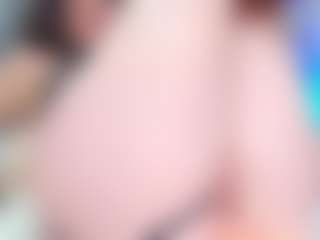 Live cam show with EdaBonne - Flashing on Dare Cams