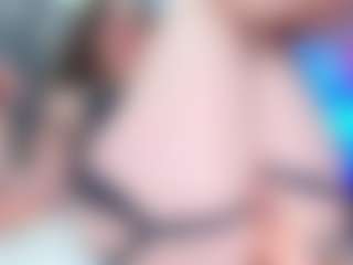 Live cam show with EdaBonne - Living Room on Milfs Live