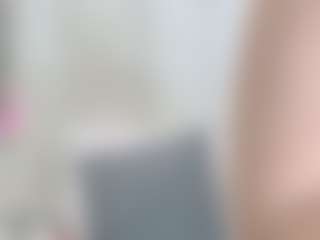 Live cam show with Emily-hilton11 - Role Play on camtv