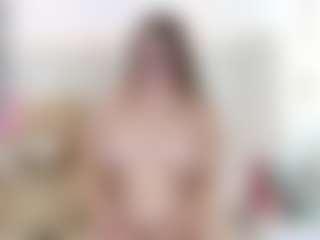 Emily-hilton11's Live Sex Cam Show