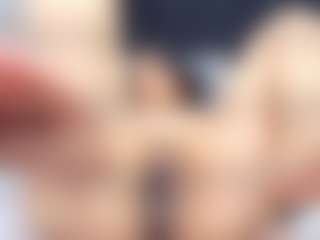 Live cam show with Marcela-Toca - Living Room on fapnchat