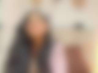 Marcela-Toca MILF webcam performer live streaming