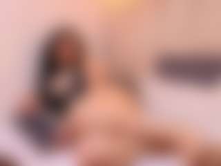 Live cam show with Marcela-Toca - Average on makecum.org