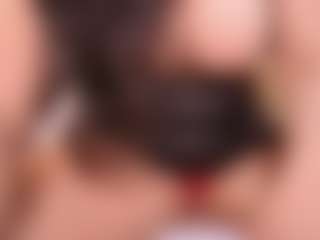 Live cam show with Marcela-Toca - Mature Young Adult on Mixed Magazine Live