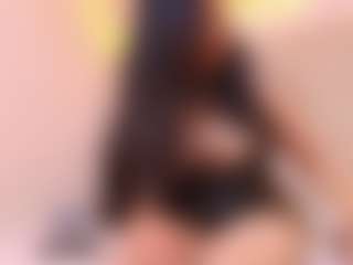 Live cam show with Marcela-Toca - Flashing on hrnylive.com