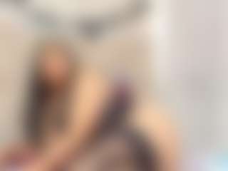 Live cam show with Marcela-Toca - Average on xxxlivecams.org