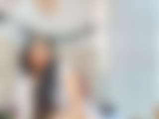 Live cam show with Marcela-Toca - Average on xplaylive.com