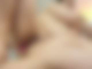 Rachele-x's Live Sex Cam Show