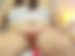 Rachele-x's Live Sex Cam Show