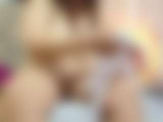 Rachele-x's Live Sex Cam Show