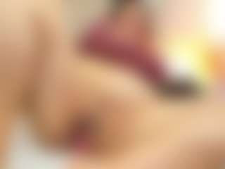 Rachele-x's Live Sex Cam Show