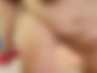 Rachele-x's Live Sex Cam Show