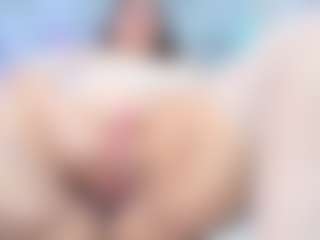 Rachele-x's Live Sex Cam Show