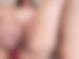 Rachele-x's Live Sex Cam Show