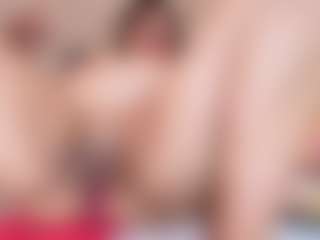 Rachele-x's Live Sex Cam Show
