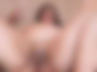Rachele-x's Live Sex Cam Show