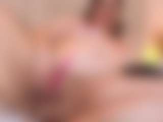 Rachele-x's Live Sex Cam Show