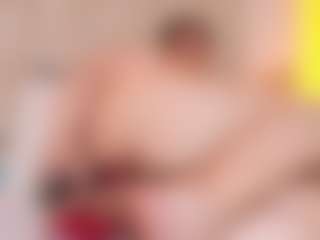 Rachele-x's Live Sex Cam Show