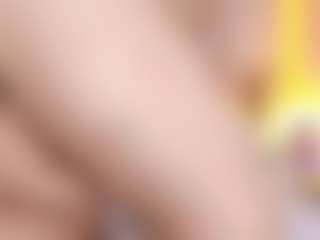 Rachele-x's Live Sex Cam Show