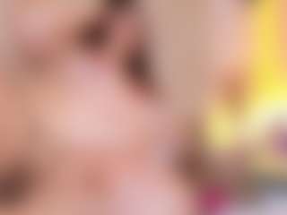 Rachele-x's Live Sex Cam Show
