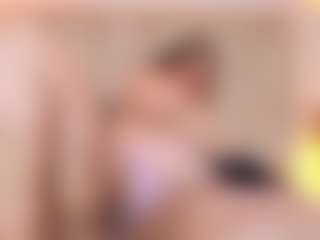 Live cam show with Rachele-x - Chubby on Chatstar