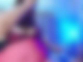 Live cam show with Rachele-x - BBW Middle Aged on AdultVida.com