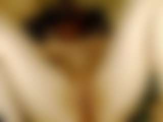 SquirtyMayaGold's Live Sex Cam Show