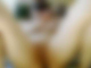 SquirtyMayaGold's Live Sex Cam Show