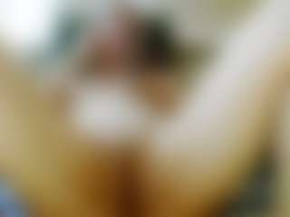 SquirtyMayaGold's Live Sex Cam Show