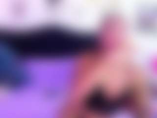 Live cam show with Pretty Val - Skinny on realtime-chat