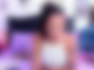 Live cam show with Pretty Val - Smoking on Camsoda