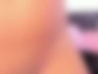 Live cam show with Sofia - Big Ass on Uber Horny