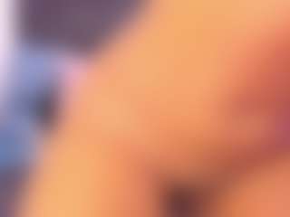 Live cam show with Sofia - Ass Clapping on Camsoda