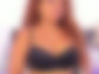 Live cam show with Sofia - Black Petite on Milfs Live