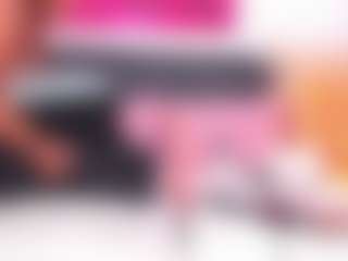 Live cam show with Sofia - Double Penetration on xxxlivecams.org