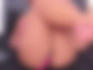 Live cam show with Sofia - Smoking on SinfulBabes