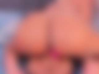 Live-Cam-Show mit Sofia - Fingering auf Camsoda