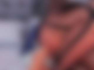 Live cam show with Sofia - Facial on Soda Cam