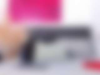 Live cam show with Sofia - Ebony Petite on Cam Slut