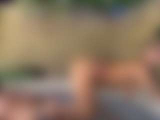 backitupwrennd's Live Sex Cam Show
