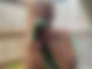 backitupwrennd's Live Sex Cam Show