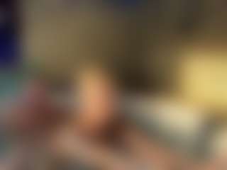 backitupwrennd's Live Sex Cam Show