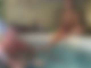 Live cam show with backitupwrennd - Blonde Hair on camtv